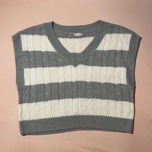 SO Cropped White & Grey Striped Cable Knit Sweater Vest